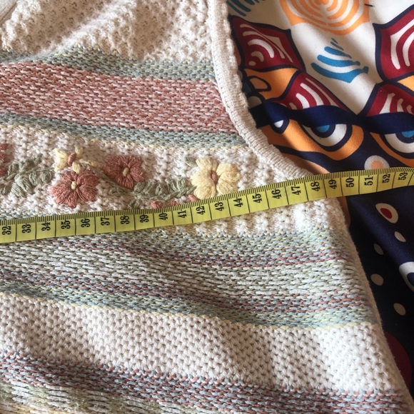 granny style top (floral) - Picture 5 of 10